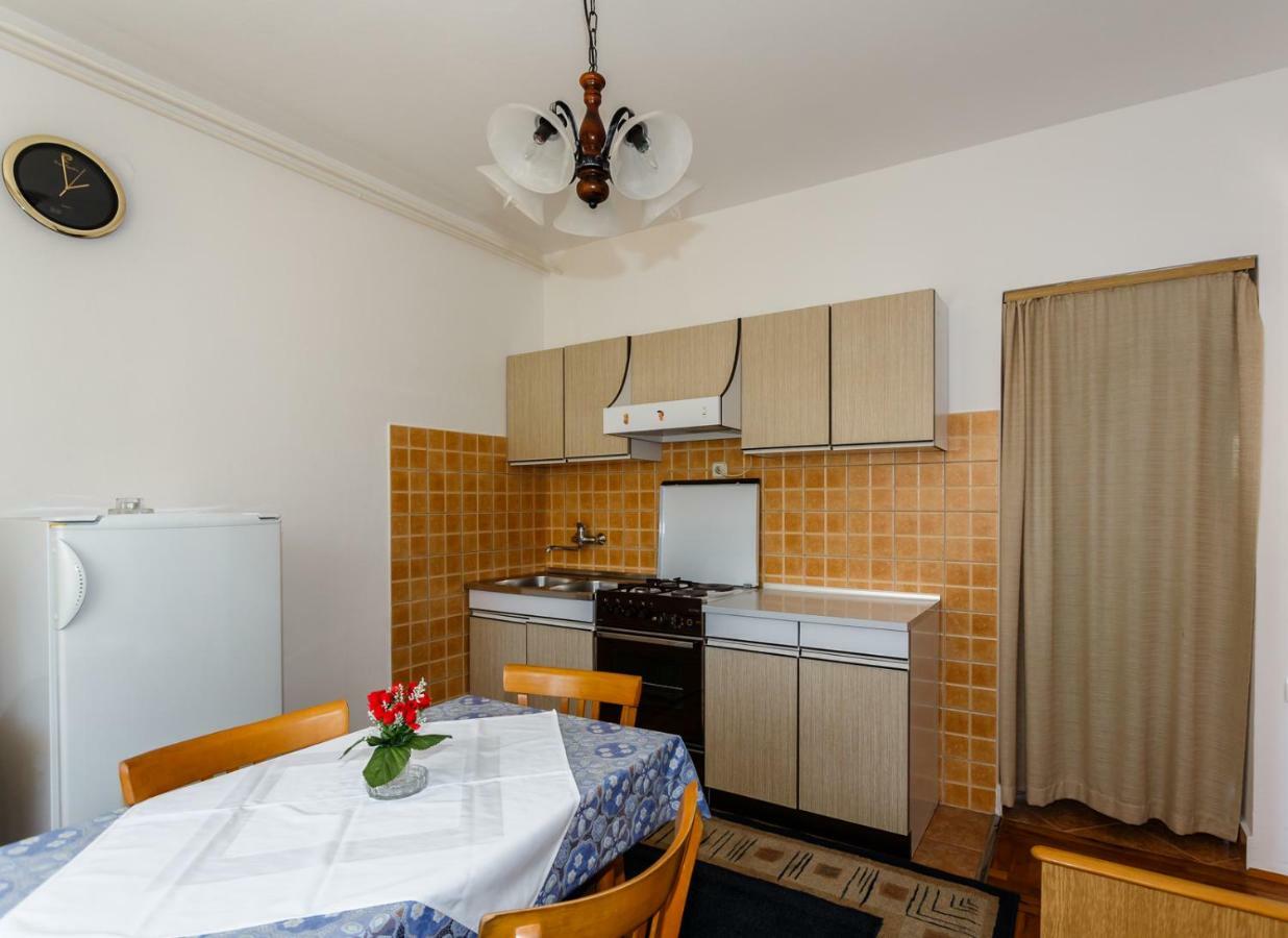 Apartment Jelica