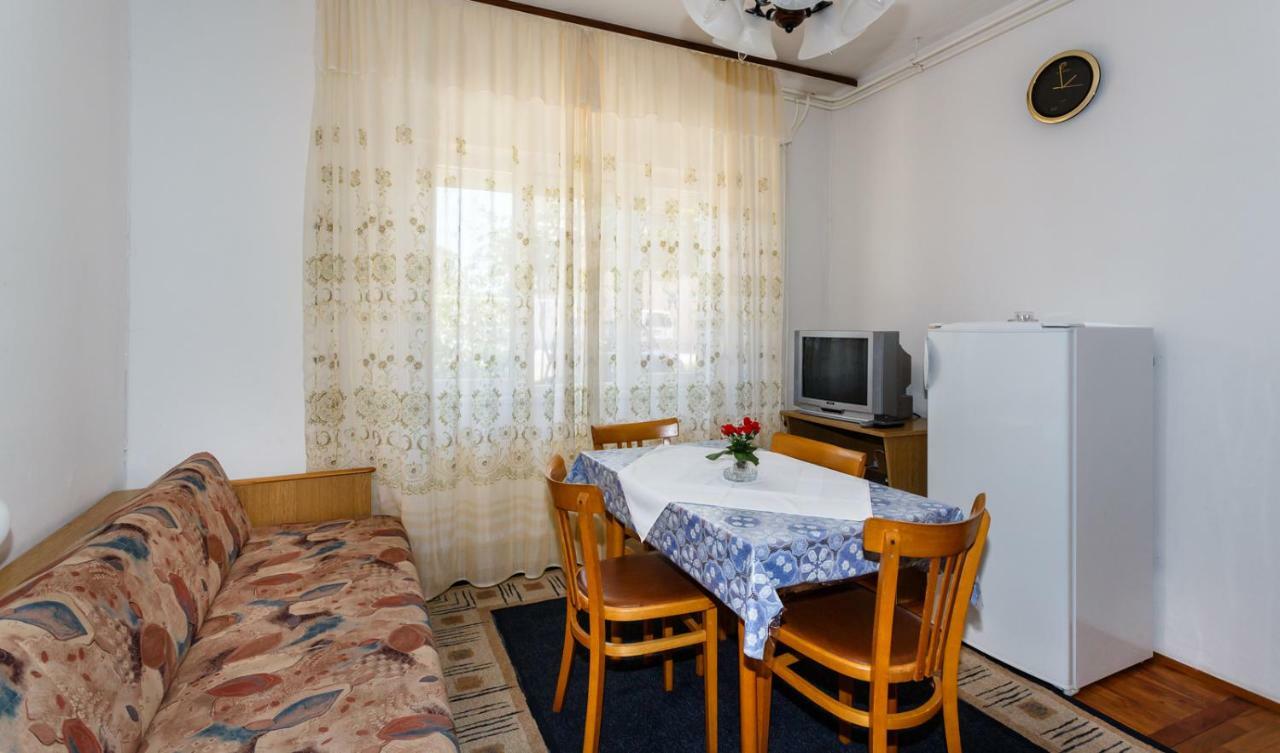 Jelica Apartment *